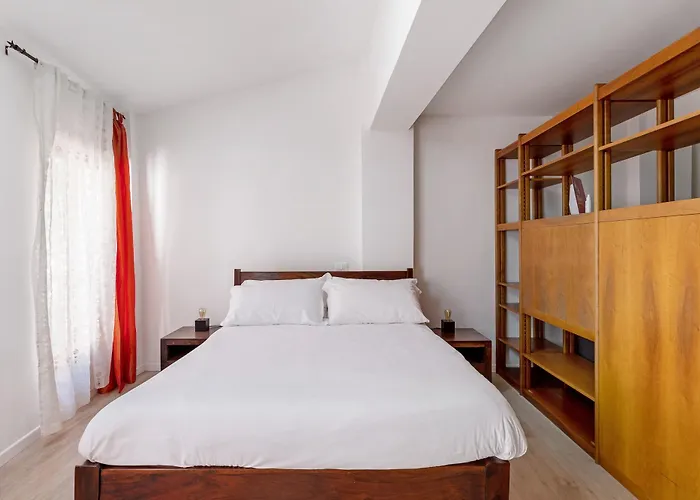 Bright And Cozy By Wonderful Italy 아파트